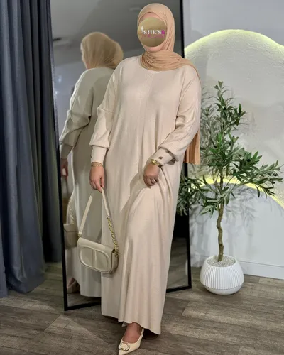 Robe Hijab simple AMF26106A 2